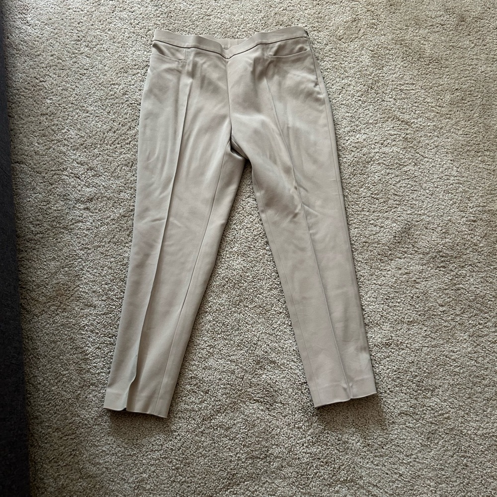 Akris Punto beige/khaki ankle fit pants with side zip